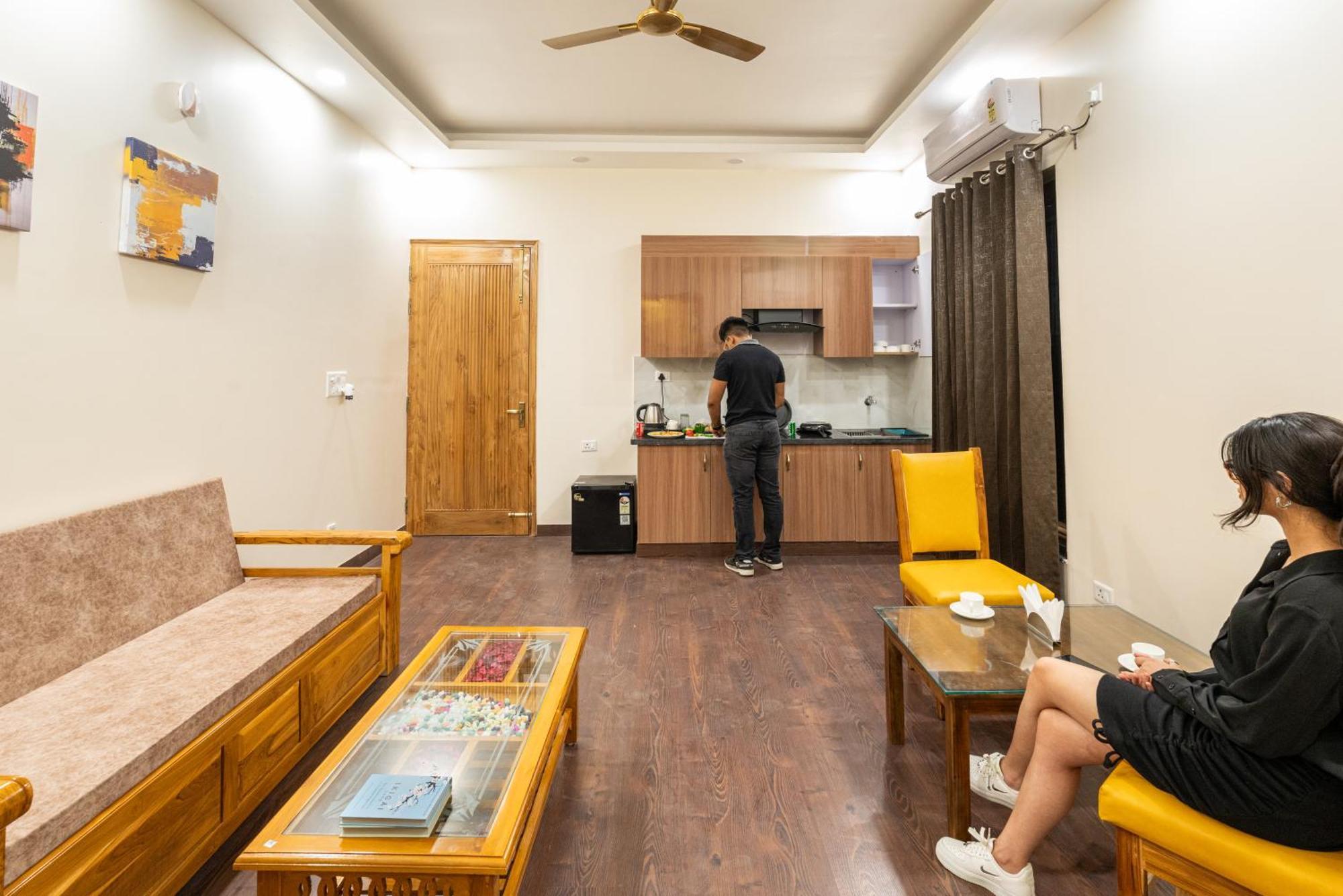 Lime Tree Hotel & One Bhk Serviced Apartment Noida - Sector 50 Metro Dış mekan fotoğraf