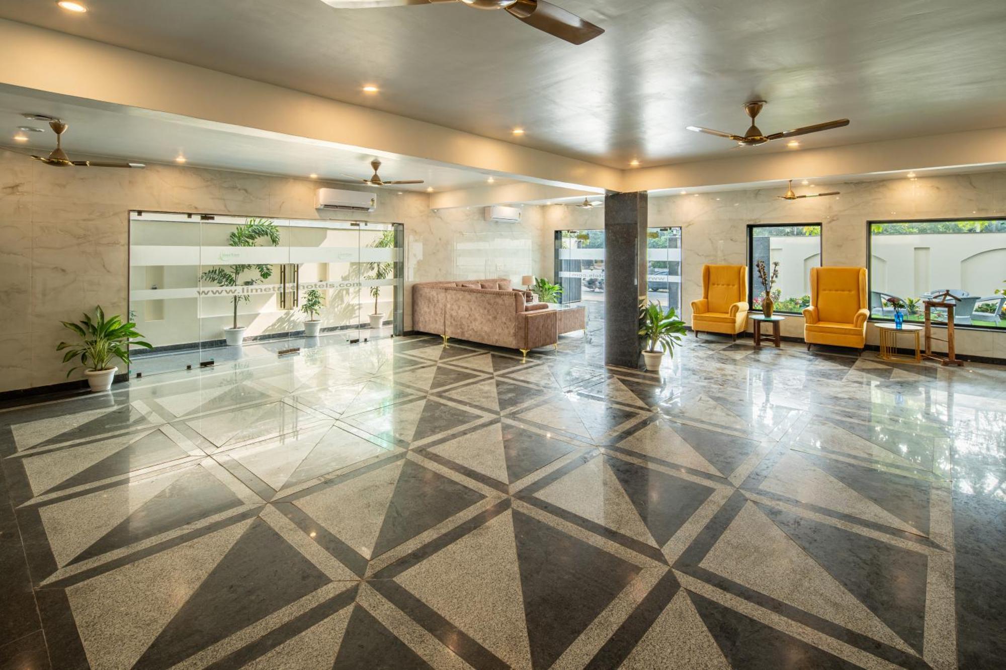 Lime Tree Hotel & One Bhk Serviced Apartment Noida - Sector 50 Metro Dış mekan fotoğraf
